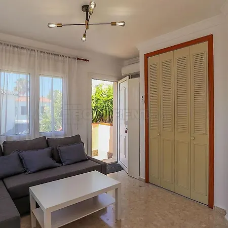 Casa De Selene Holiday home *